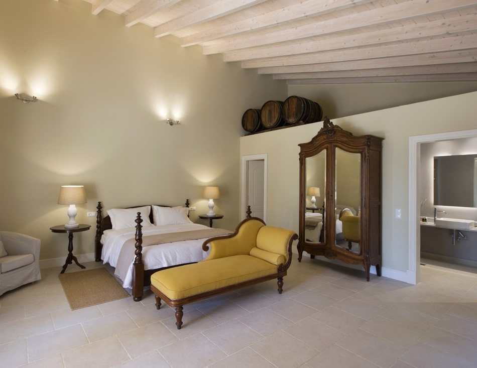 Assyrtiko Junior Suite